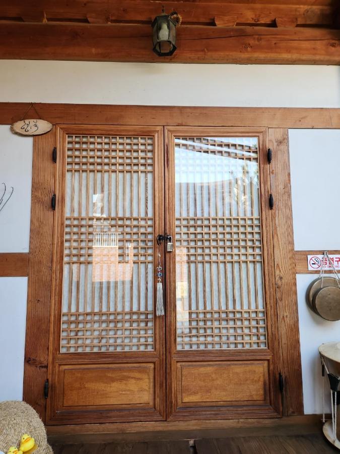 Beautiful House Hotel Чонджу Екстериор снимка