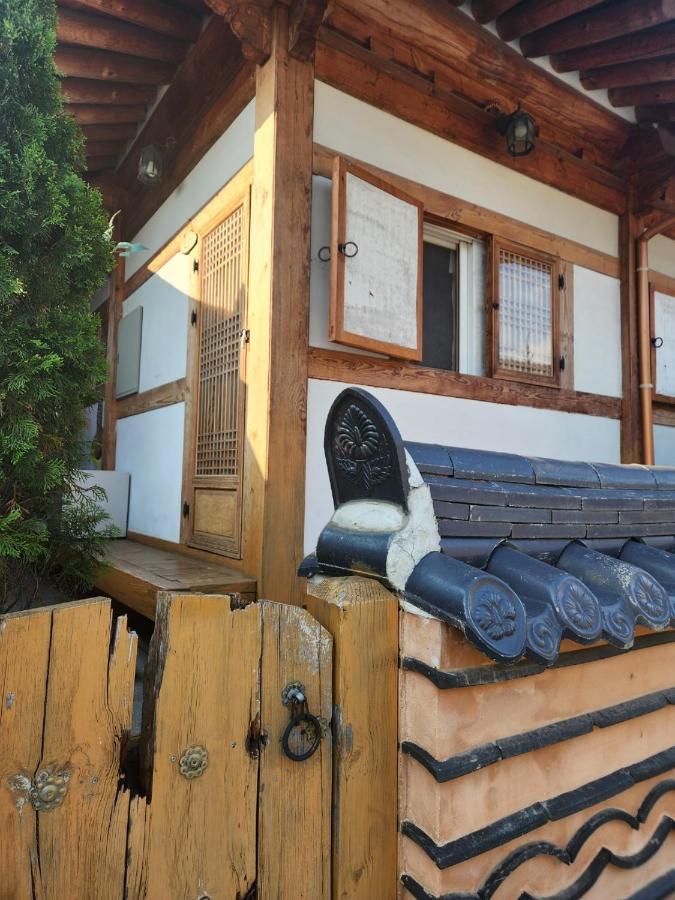 Beautiful House Hotel Чонджу Екстериор снимка