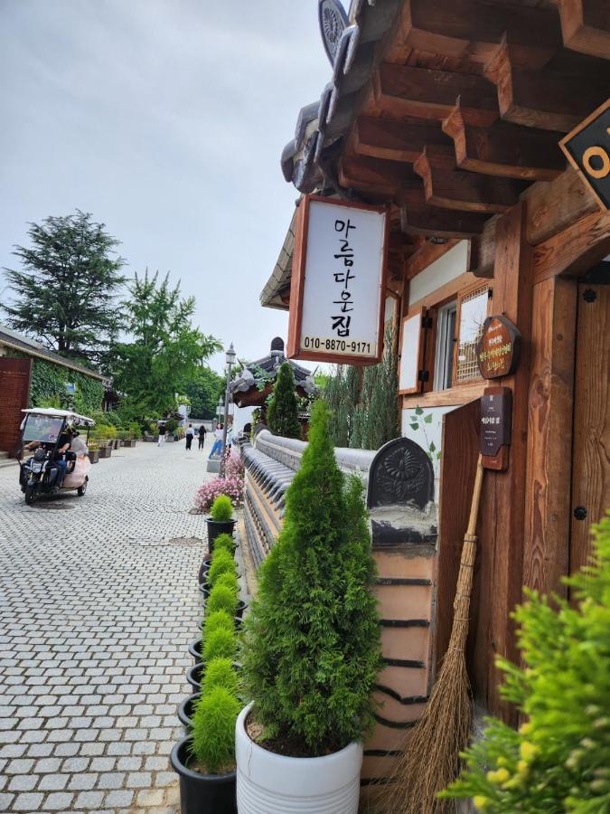 Beautiful House Hotel Чонджу Екстериор снимка