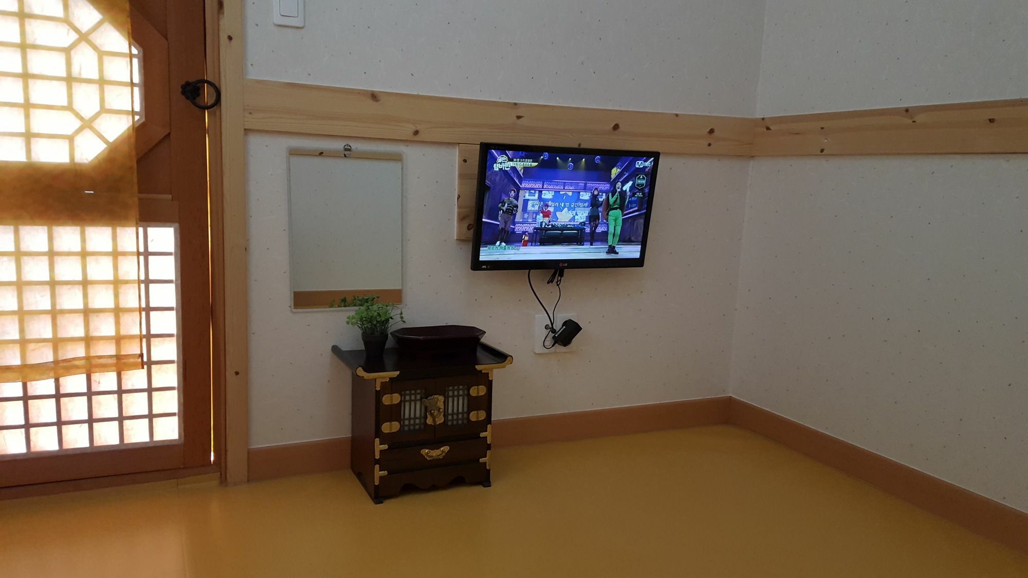 Beautiful House Hotel Чонджу Екстериор снимка